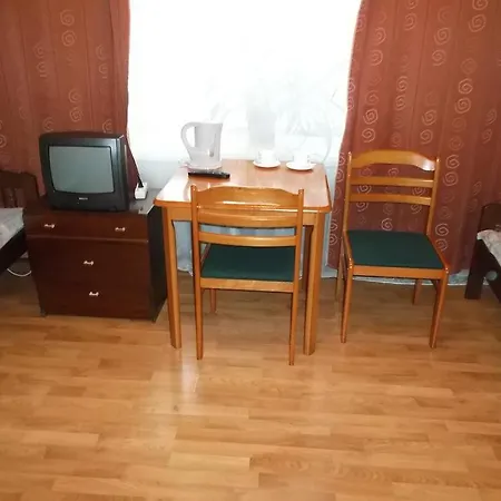 Tore Kuelalistemaja Vendégház