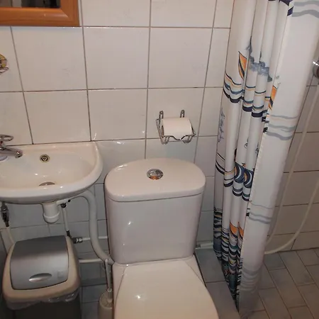 Tore Kuelalistemaja Vendégház Tallinn